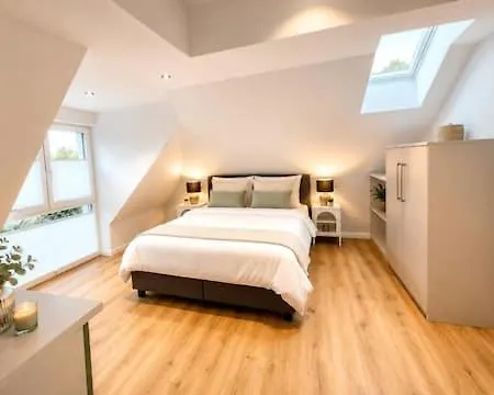 Penthouse Business *
