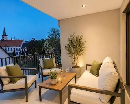 Penthouse Business * فورمز